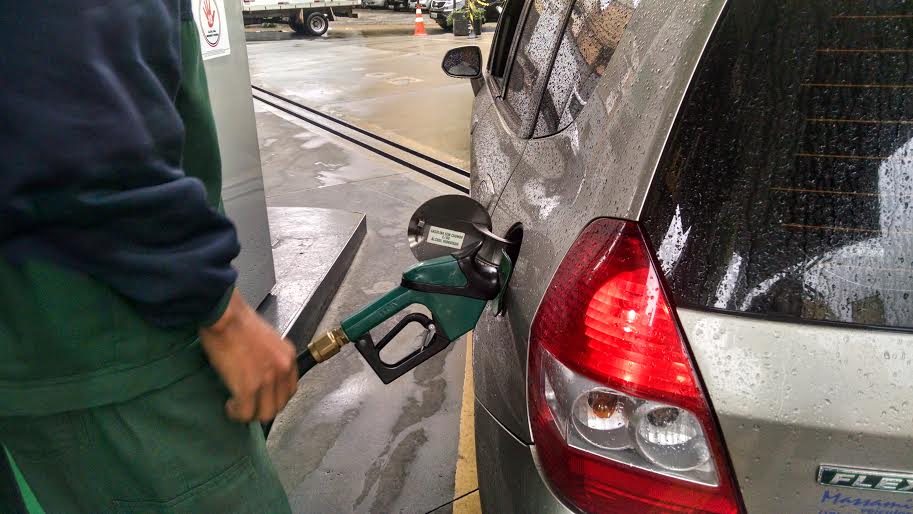 Resultado de imagem para GASOLINA MAIS BARATA